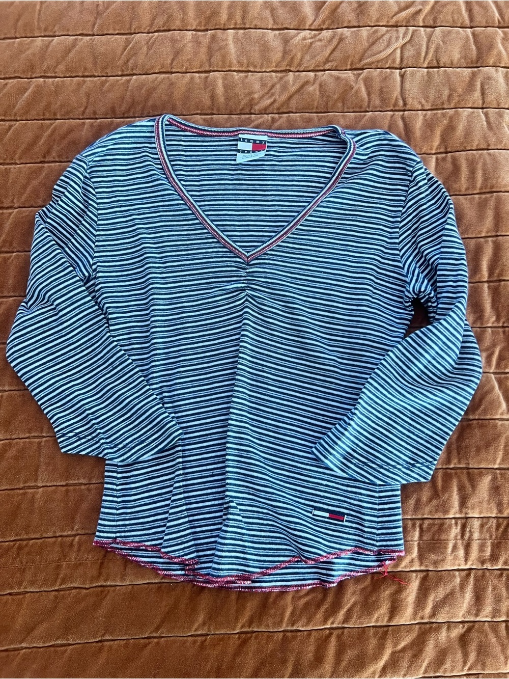 Tommy Hilfiger Tommy Jeans Striped V-Neck Long Sleeve Top in Navy/White Y2K